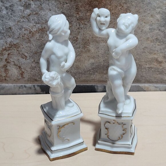 Vintage Pair Hutschenreuther Porcelain Cherubs Putti Four Seasons Figurine - Picture 8 of 11